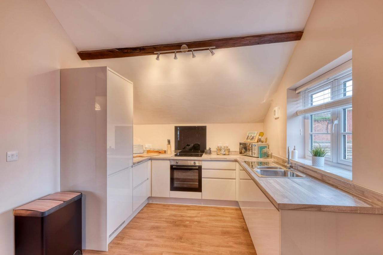 The Station Loft City Centre 1-Bed Apartment Worcester Esterno foto