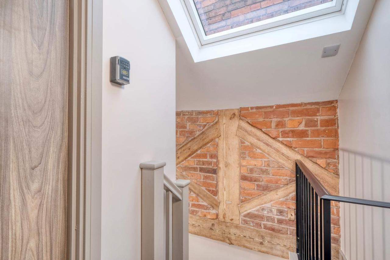 The Station Loft City Centre 1-Bed Apartment Worcester Esterno foto