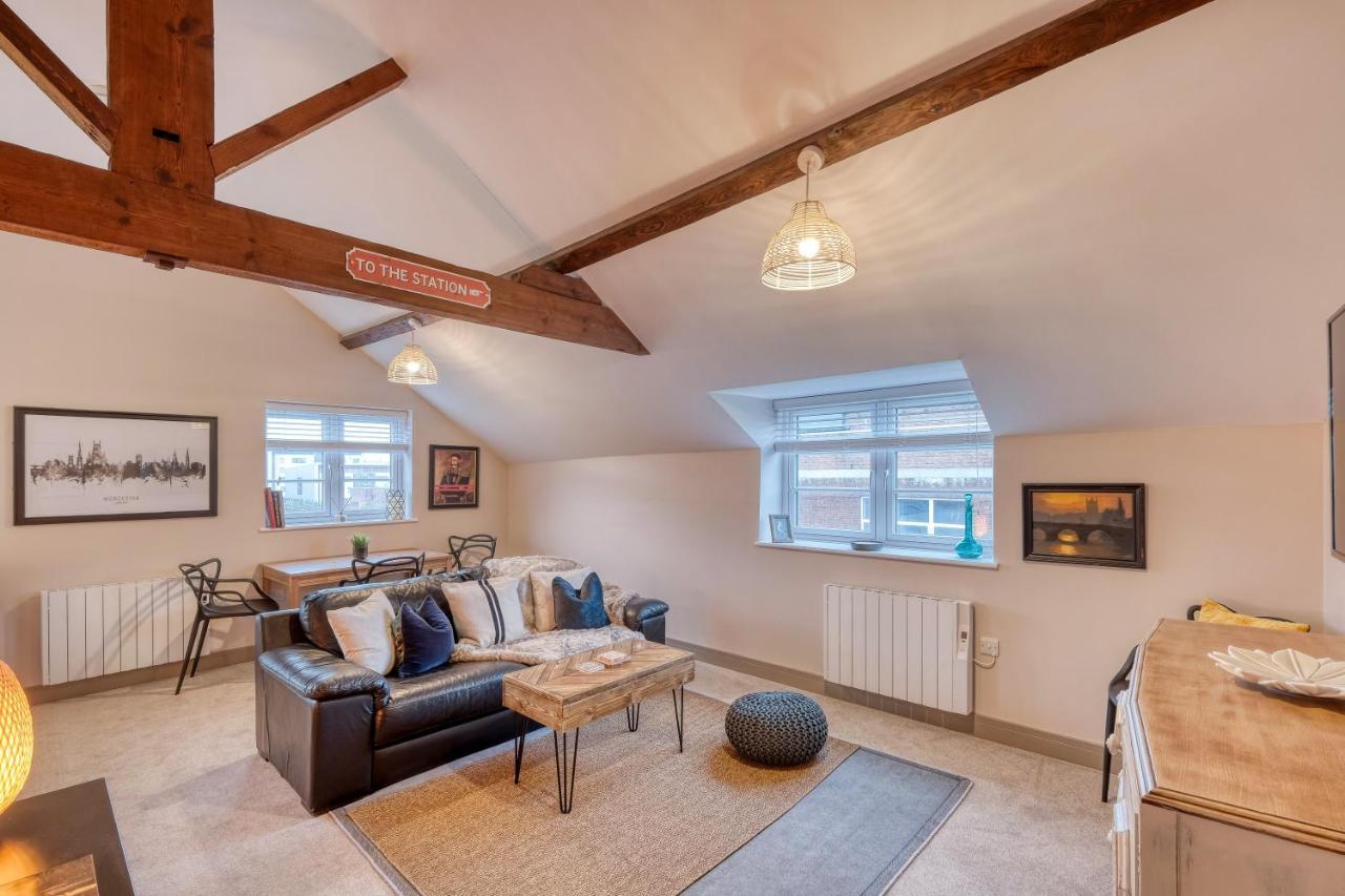 The Station Loft City Centre 1-Bed Apartment Worcester Esterno foto